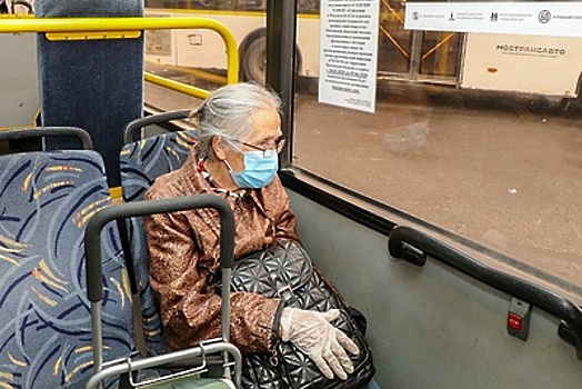 Воробьев объяснил необходимость блокировки соцкарт пожилых жителей