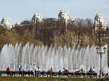 Мелочь, а приятно. Монеты со дна достают ежедневно