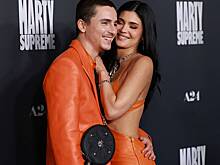 Кайли Дженнер и Тимоти Шаламе обругали за закрытие пиццерии на время свидания