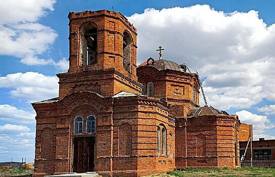 СУЭНКО обеспечит теплом Православный Храм в зауральском селе Рычково
