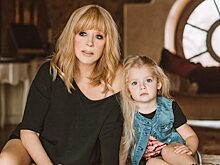 Российские звезды, которые стали родителями благодаря суррогатным матерям