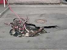 Портал с кипятком образовался на улице Кубовой в Новосибирске