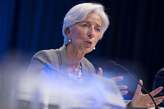 Глава МВФ указала на риски от снижения налогов в США