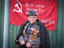 В Шахтах Ростовской области 100-летний юбилей отмечает ветеран Великой Отечественной Алексей Ларионов