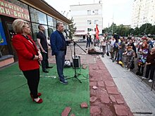 Кандидаты в мэры Москвы продолжают работать с избирателями