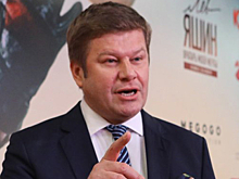 Дмитрий Губерниев похвастался подарком от Алины Кабаевой