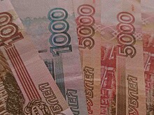 ЦБ представил новую 100-рублевую банкноту с изображением советского солдата из-под Ржева