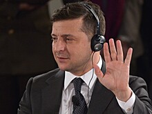 Зеленский подписал указ о санкциях против физлиц и СМИ России