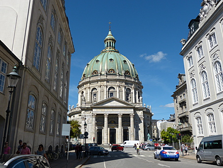 Заглавное изображение Церковь Фредерика, или Мраморная церковь