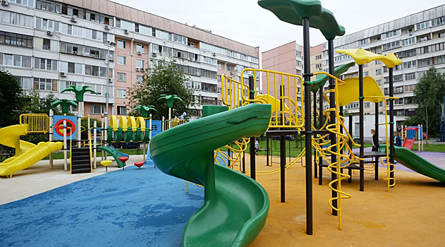 Прогнавшая с игровой площадки детей-инвалидов петербурженка отказалась извиняться за хамство