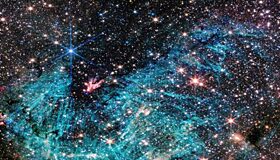 Обнаружены звезды с признаками инопланетных электростанций