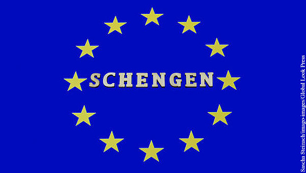 Стало известно о планах ЕС приостановить соглашение о визах с Россией