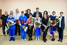 Сотрудников Подольской подстанции скорой помощи с профессиональным праздником поздравили депутаты