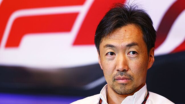 Выяснилось, как руководитель Haas отреагировал на подаренную матрешку