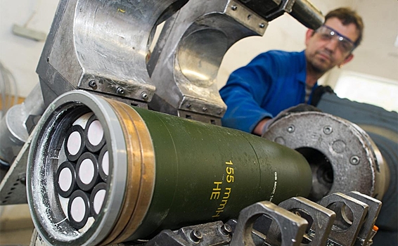 СМИ: кассетные боеприпасы США поставляются на Украину со складов в ФРГ