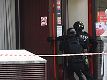 Захватчику банка в Москве предъявили обвинения