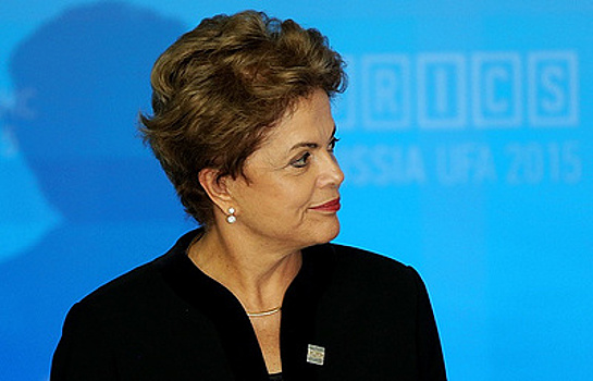 Экс-президент Бразилии Руссефф вновь обратилась в суд с иском об отмене импичмента