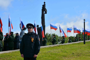 Сотрудники МВД России обеспечили охрану общественного порядка во время торжественных мероприятий в честь Дня Победы