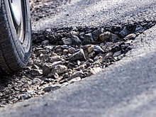 Жителям британского графства пообещали ремонт дороги через 103 года