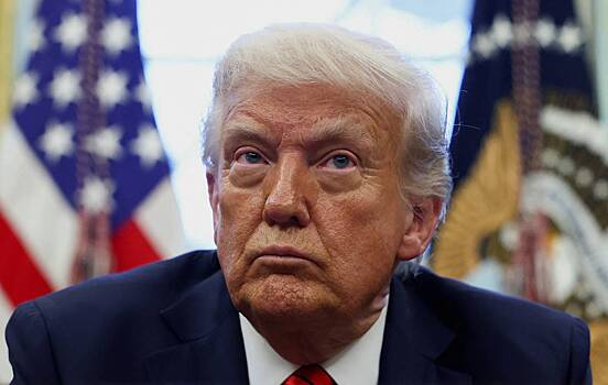 Рейтинг общественного одобрения Трампа снизился до самого низкого уровня