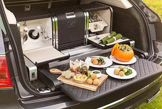 Для Bentley Bentayga подготовили «роскошный» набор еды