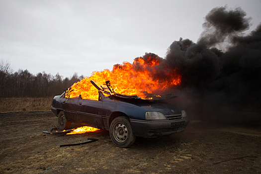 Авторазбор "Клопс": почему горят автомобили калининградцев и как этого можно избежать