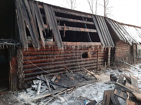          Два человека сгорели в бане в Кировской области       