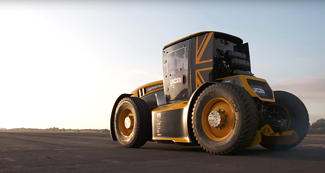 1000-сильный трактор установил новый рекорд скорости