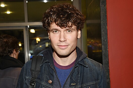 Экс-солист группы &laquo;Корни&raquo; Павел Артемьев тайно стал отцом