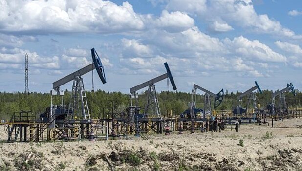 Число нефтяных скважин в США упало до минимума за шесть лет
