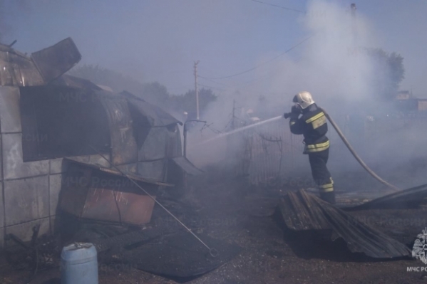 В Волгоградской области 65-летний мужчина сгорел в вагончике