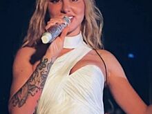 Что известно о певице, которую обвиняют в копировании Лободы?