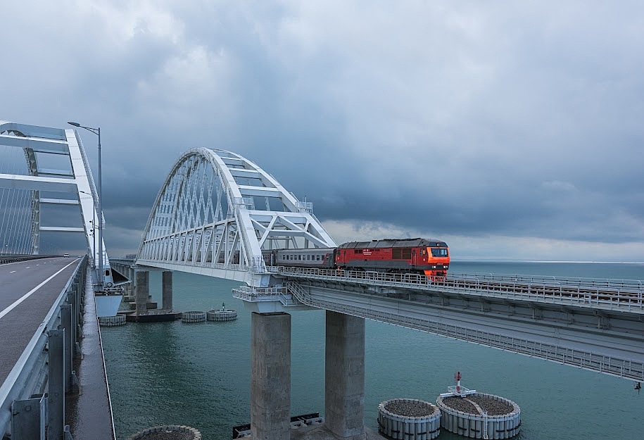 Почему нельзя организовать чартерные поезда в Крым