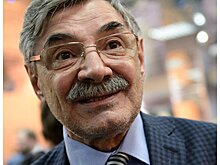 Александр Панкратов-Черный поскользнулся и сломал пять ребер