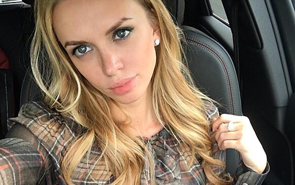 25-летняя Милана Кержакова намекнула, что больше не одинока