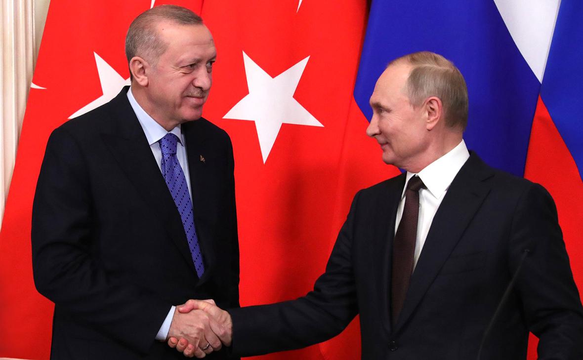Эрдоган рассчитывает принять Путина с визитом в апреле
