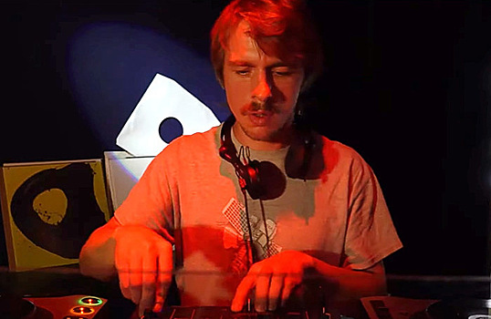 США отказались от запроса на экстрадицию из Германии российского диджея Дениса Казначеева