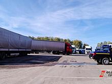 Из-за чего на границе Калининграда и Литвы двое суток стоит очередь из фур