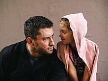 Вместе веселее: Павел Прилучный и его дочь Мия на съемочной площадке