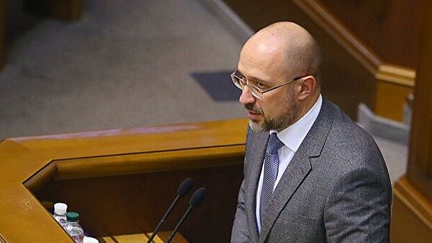 Министр Украины рассказал премьеру о вылове мотыля
