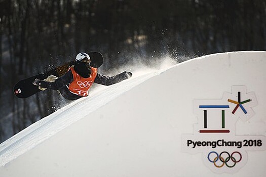 Американская сноубордистка Ким завоевала золото в дисциплине хаф-пайп на Олимпиаде