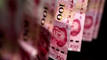 Китай перевел больше половины внешнеторговых расчётов в юани
