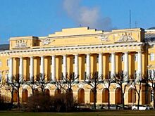 Реконструкцией исторического здания на Марсовом поле под отель займется банк «Санкт-Петербург»