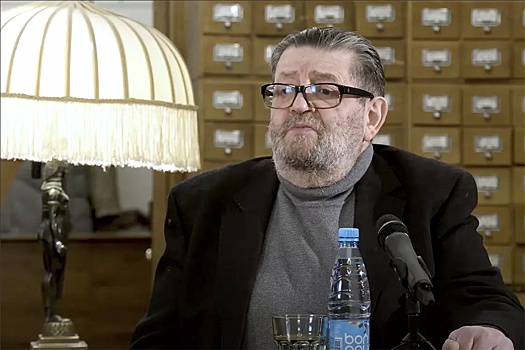В Москве умер драматург Валерий Семеновский