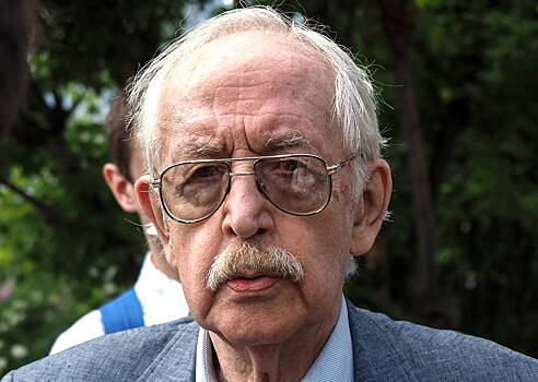 У Василия Ливанова выявили поражение мозга