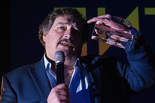 Писатель-иноагент Дмитрий Быков был объявлен Россией в международный розыск