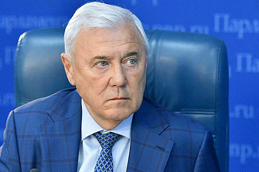 Рубль укрепляется, инфляция снижается, дальше — интереснее