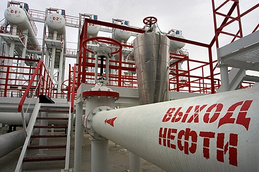 Транзит российской нефти через Украину может возобновиться в начале мая