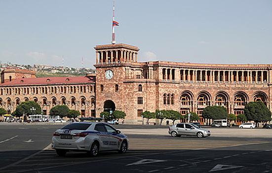 Армения не рассматривает вывод со своей территории российской военной базы