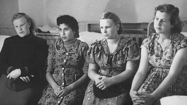 «Вдовий поселок»: за что так в СССР прозвали подмосковную Жуковку